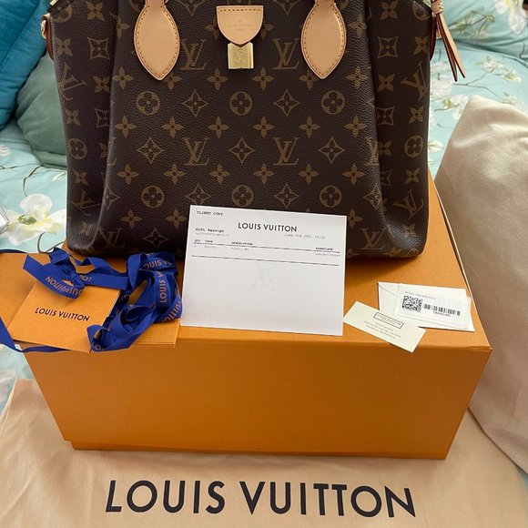 Louis Vuitton Rivoli MM Monogram New Sold Out - Picture 10 of 11